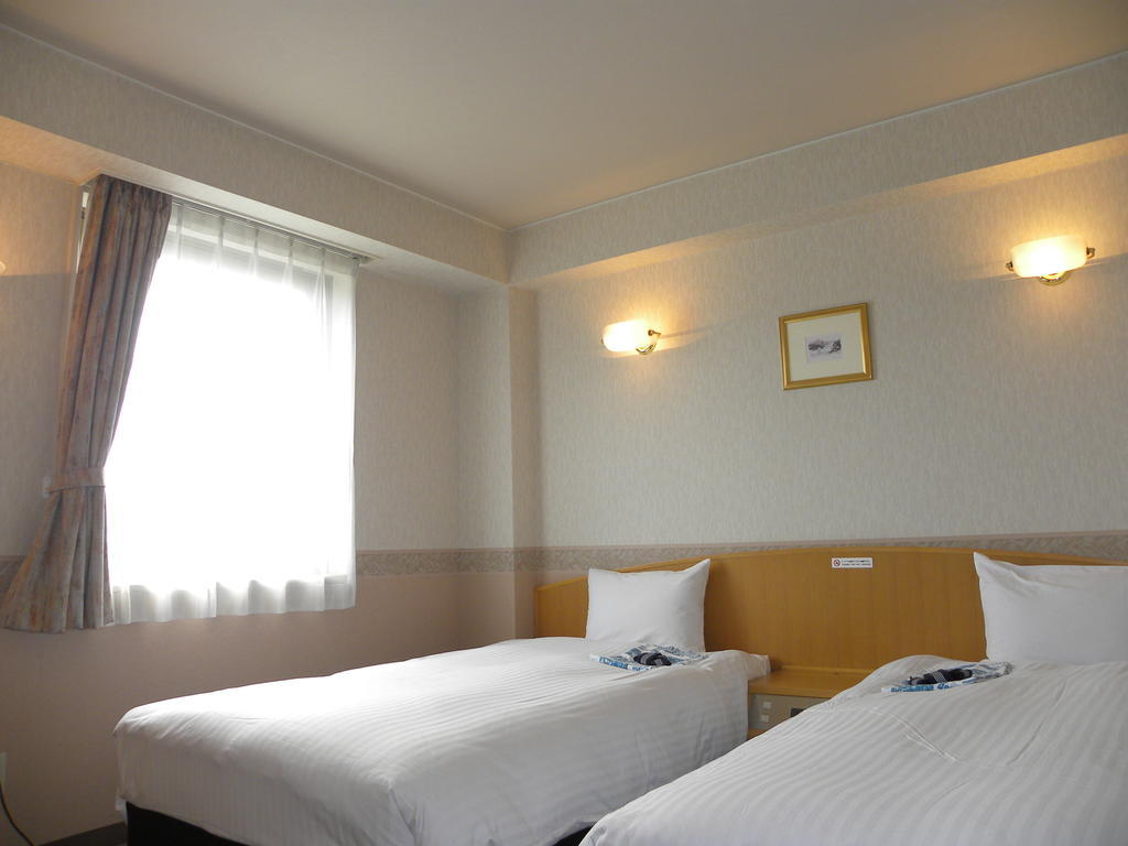 Hotel Benex Йонедзава Экстерьер фото