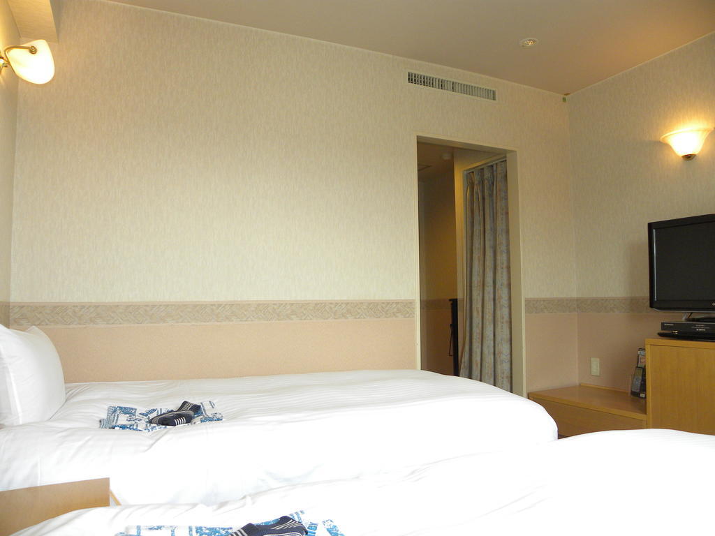 Hotel Benex Йонедзава Экстерьер фото